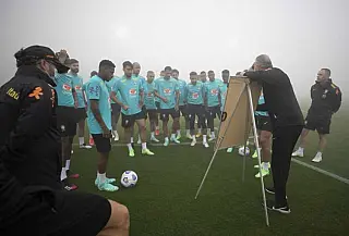 Conmebol anuncia Brasil como sede da Copa América após desistências