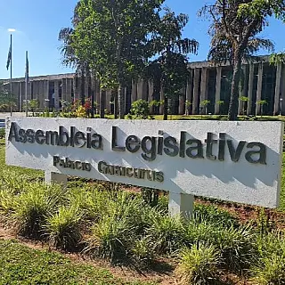 Deputados do PT criticam ação da PM em despejo de famílias do MST