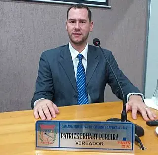 Vereador Patrick pede ao Executivo Municipal a reforma completa no veículo Van Mercedez-Benz Sprinte
