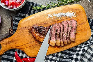 Durante churrasco em família, homem morre engasgado com carne em Amambai