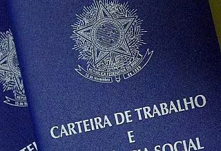 Temer avalia liberar FGTS para trabalhador quitar dívidas