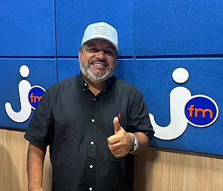 Carlos Bernardo explica troca de partido e fala sobre preparativos para eleições