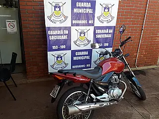 Guarda Municipal recupera motocicleta furtada
