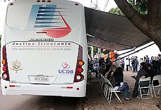 Justiça Itinerante atende oito bairros de Campo Grande
