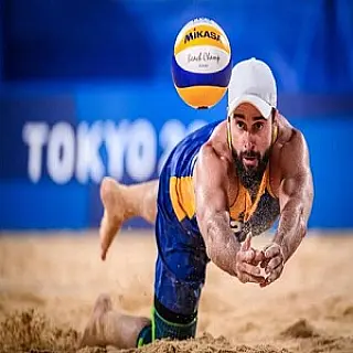 Evandro e Bruno Schmidt vencem e seguem invictos