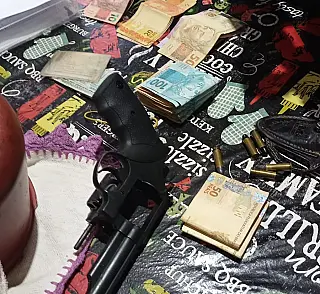 Grupo que usava caminhonetes clonadas para tráfico de drogas e munições