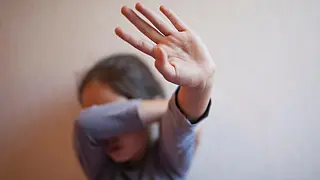 Capital: Tio é preso após perseguir e mostrar órgão genital para adolescente