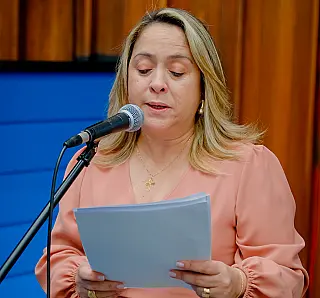 Com rachaduras e infiltrações, Lia Nogueira solicita reforma completa de escola em Pedro Gomes