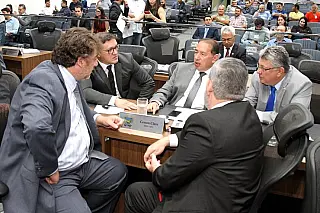 Deputados devem votar projetos relativos a regras de concursos públicos em MS