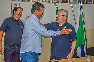 Governador do Rotary visita Selvíria e é recebido por Jaime