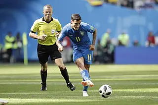 Seleção Brasileira marca duas vezes no fim e vence a Costa Rica