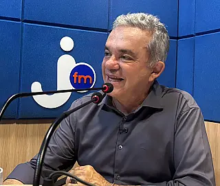 Vander Loubet propõe criação de universidade federal para atender a Costa Leste