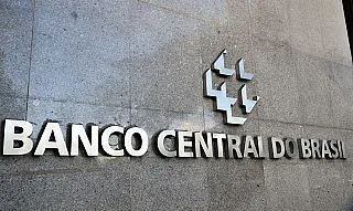 Copom mantém novamente juros básicos da economia em 13,75% ao ano