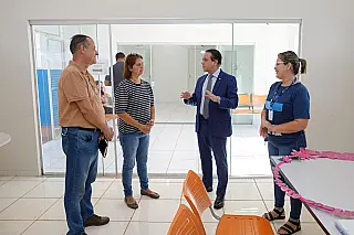 Coronel David anuncia recursos para melhorar atendimento em unidade