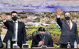 André Nezzi toma posse em Caarapó para mandato de 4 anos
