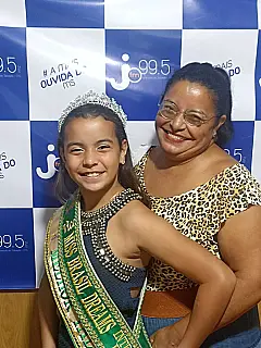 Bom dia especial de sábado com três histórias, um só coração