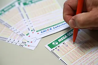 Ninguém acerta as seis dezenas e prêmio vai a R$ 42 milhões