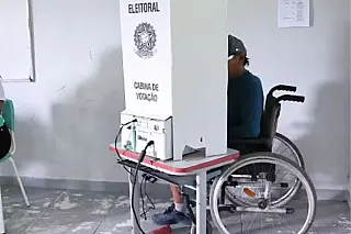 Eleitores com deficiência podem pedir transporte gratuito até quarta-feira em Campo Grande