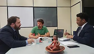 Secretário-adjunto da Secic recebe visita de adido dos Estados Unidos