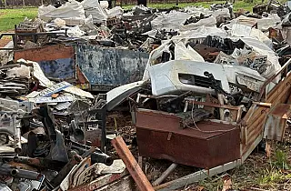 Detran-MS realiza leilão de 60 toneladas de sucata automotiva para reciclagem industrial