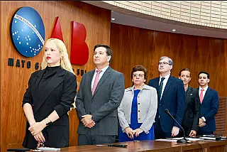 OAB-MS entrega carteiras profissionais a novos advogados