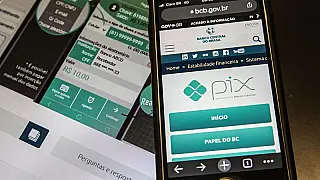 Mulher atualiza dados pessoais em aplicativo, tem conta bancária invadida e perde R$ 13 mil