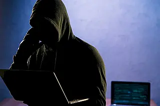 Golpe do empréstimo: Mulher perde mais de R$ 1.000 em fraude de regularização de Score