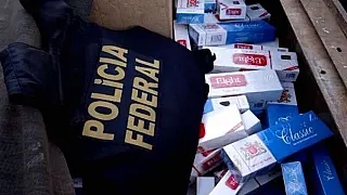 PF cumpre mandados contra policiais civis que recebiam propina da Máfia dos Cigarros