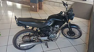 Polícia Militar recupera motocicleta furtada abandonada em matagal de Paranaíba