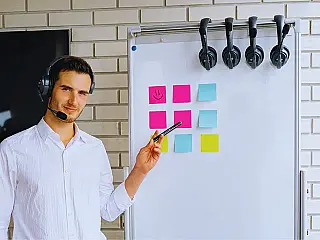Dia do Profissional de Marketing celebra criatividade, estratégia e inovação no mercado