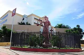 Homem que matou mulher na frente dos filhos é condenado à 37 anos de prisão