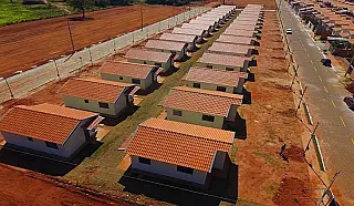 Governo do Estado entrega amanhã 76 casas em Ribas do Rio Pardo