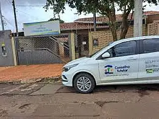 Criança de 4 anos é internada com clavícula quebrada e suspeita de maus-tratos e abuso