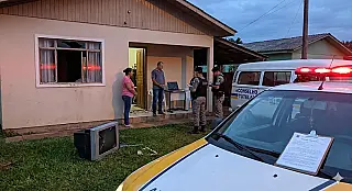 Divergência profissional entre casal termina com agressões e polícia em Cassilândia