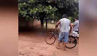 Namorada diz que sofria violência doméstica e matou homem a facada para se vingar
