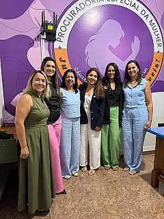 Lia Nogueira destaca urgência no combate à violência