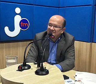 Barbosinha destaca normalidade da gestão, saúde e investimentos regionais