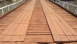 Na região de Dourados, 2 pontes de madeira serão substituídas por estruturas de concreto