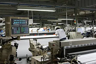Indústria volta a registrar saldo positivo de geração de empregos