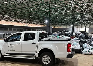 Campanha arrecada 230 cobertores e mais de 200 peças de roupas no TJMS