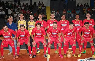 Final com duelo de vizinhos agita a Sede Glória