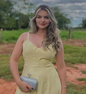 A vítima foi identificada como Camila de Lima