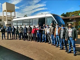 Governo de Caarapó compra micro-ônibus para a Saúde