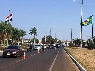 Dois homens são presos na fronteira com o Paraguaí, acusado de sequestro e homicídio.