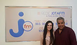 Diretora-presidente da Fundação de Cultura do MS, Mara Caseiro fala aos ouvintes da JOTA FM
