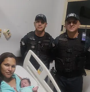 Polícia Militar de Campo Grande Realiza Parto de Emergência