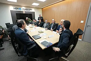 Órgãos firmam acordo para cotas raciais em concursos do TCE-MS