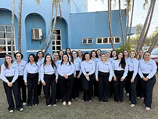 Câmara Municipal entrega novos uniformes e valoriza servidores