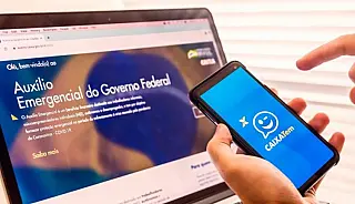 Nascidos em outubro podem atualizar dados no Caixa Tem
