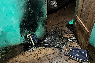 Homem agride esposa e incendeia casa em Sidrolândia